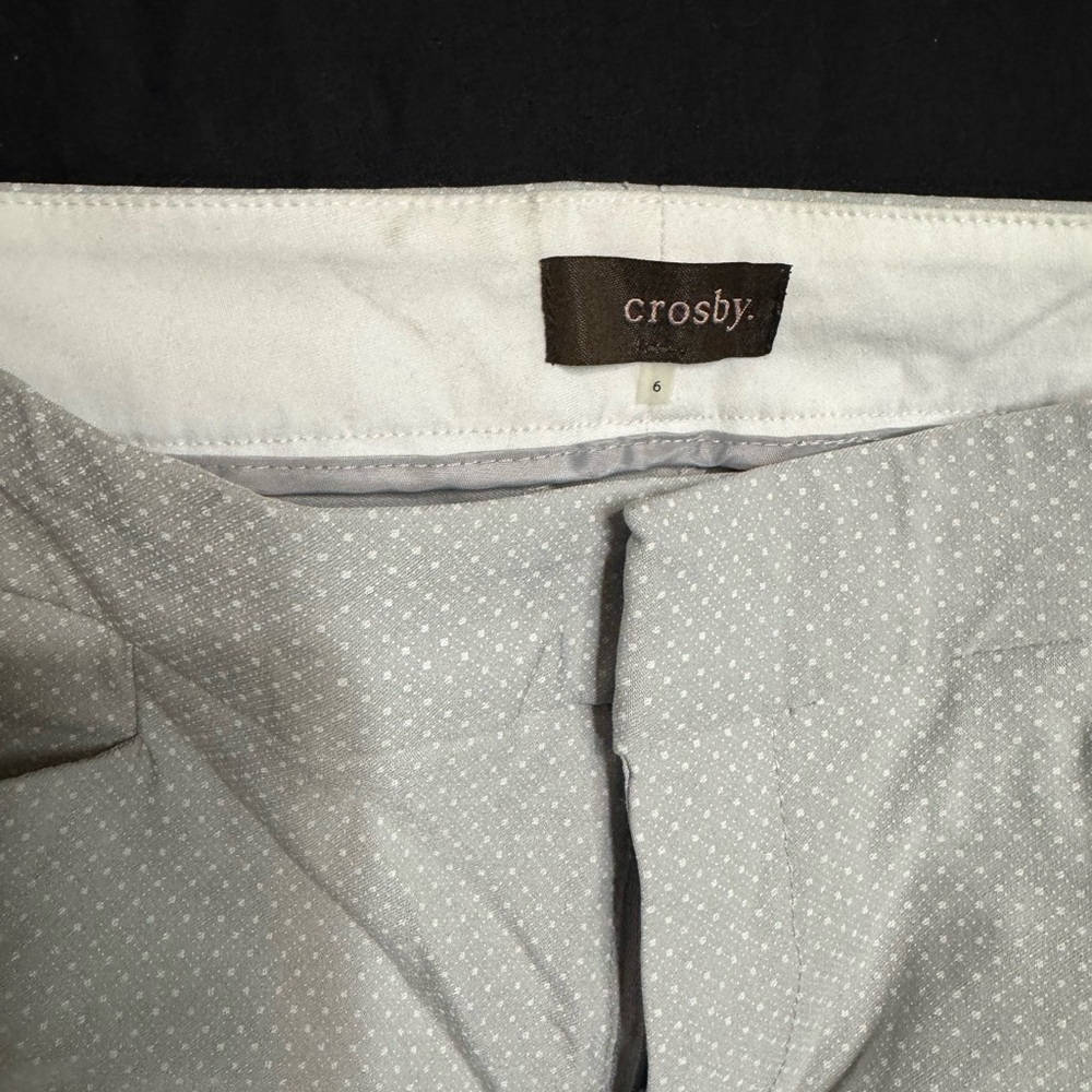Gray Woman’s Pants - Picture 2 of 5